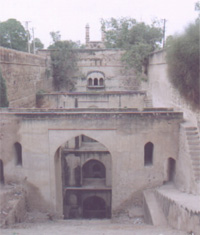 mertani_baori